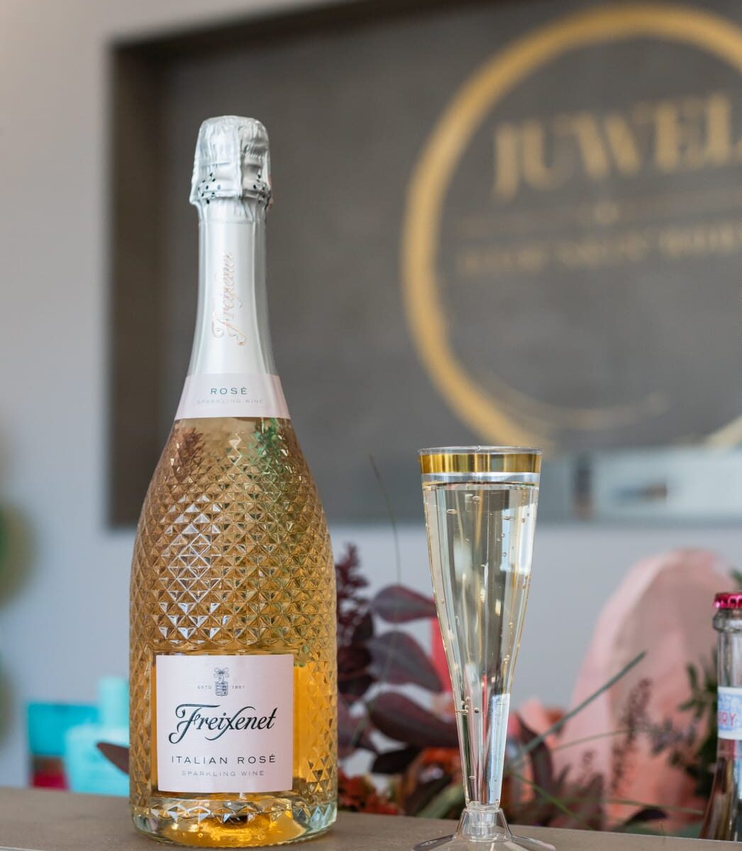 Neueröffnung in Eislingen: Friseur Juwel bringt Glanz in die Gartenstraße